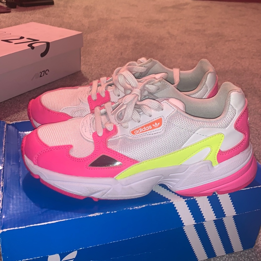 Women’s Adidas Deerupt Runner